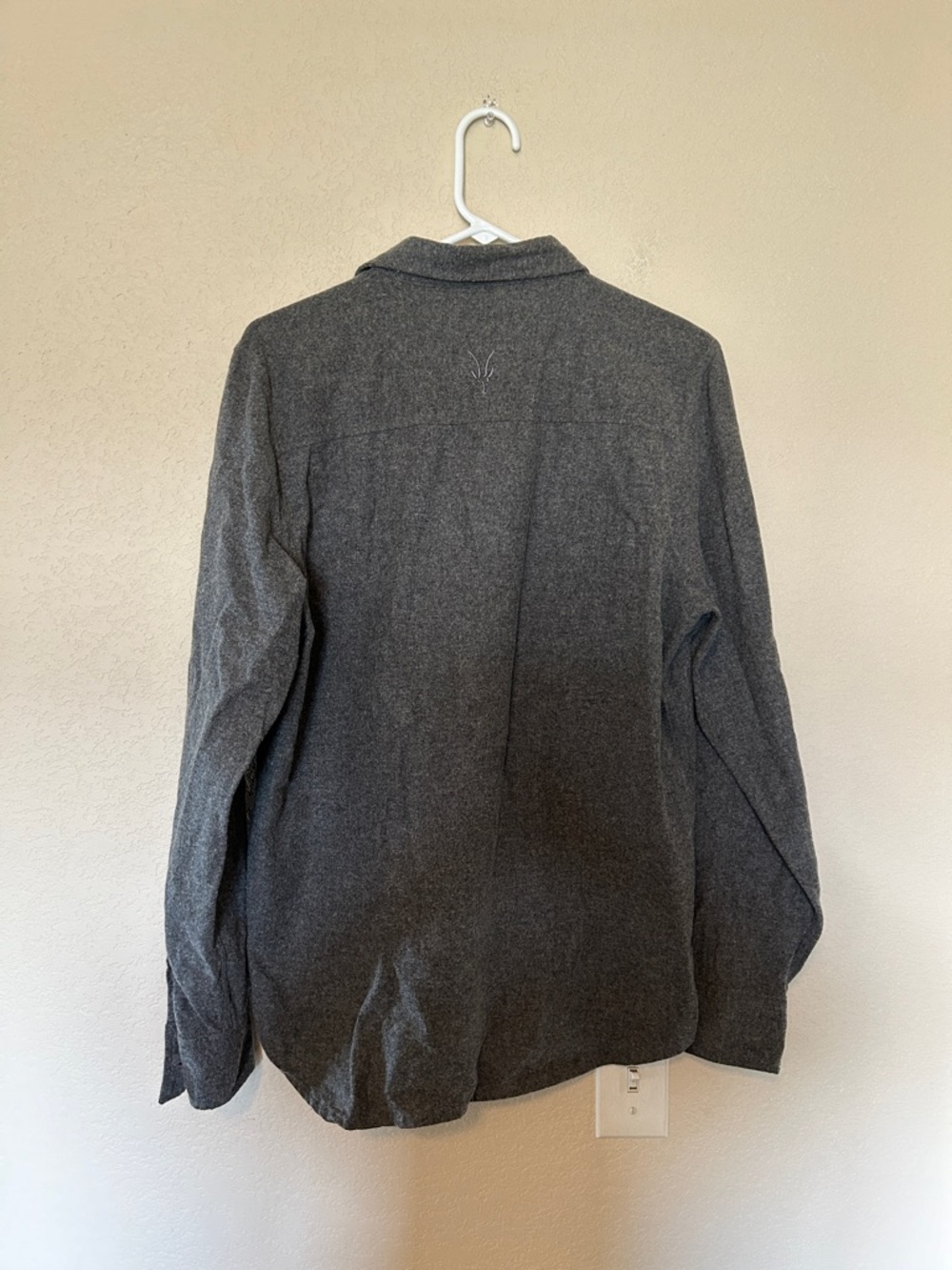 Ibex Wool Button Down Shirt Gray Long Sleeve Outdoor Flannel Style Men’s Medium - Picture 7 of 7